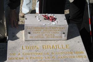Louis Brailles gravsted.