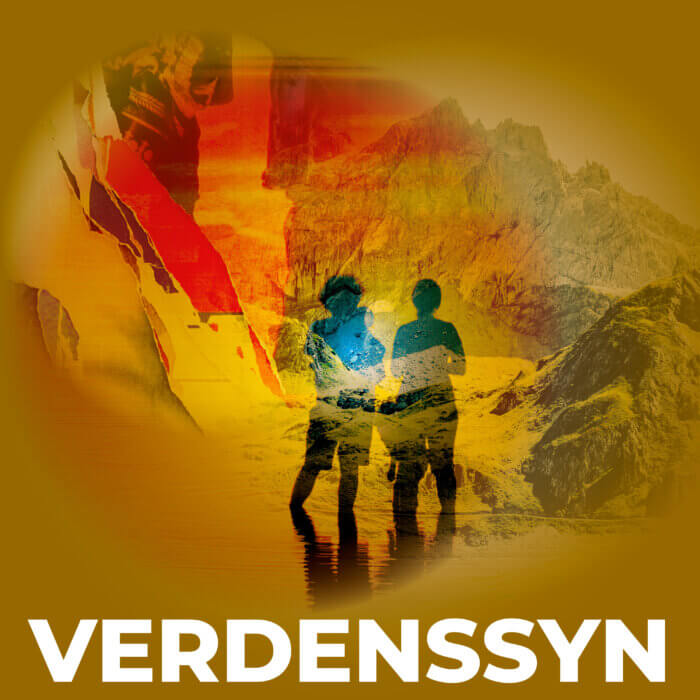 Logo til podcasten Verdenssyn, som forestiller to skikkelser der står med fødderne i vand og i baggrunden ses bjerge. Altsammen i orange-røde farver. Tekst; Verdenssyn